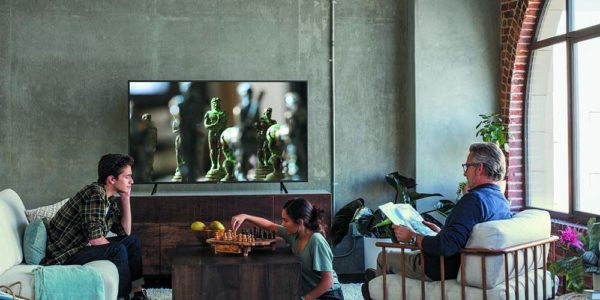 Samsung RU7100 43 Review: A Budget TV That Works Pretty Well
